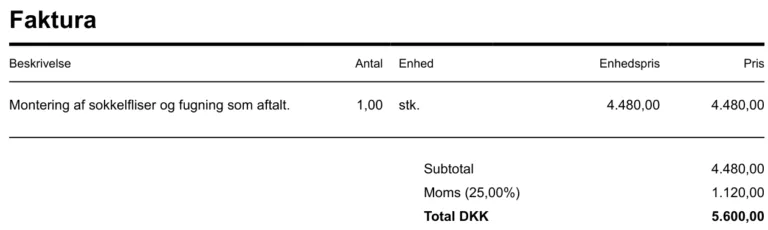 Anonymiseret faktura for sokkelfliser med samlet pris på 5.600 kr.